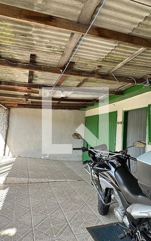 Casa à venda com 80m², 2 quartos e 2 vagasÁrea Externa