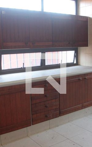 Casa à venda com 650m², 4 quartos e 4 vagasCozinha