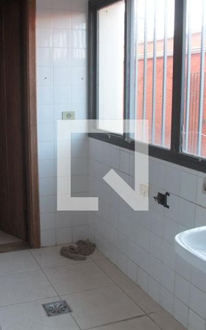 Casa à venda com 650m², 4 quartos e 4 vagasÁrea de Serviço