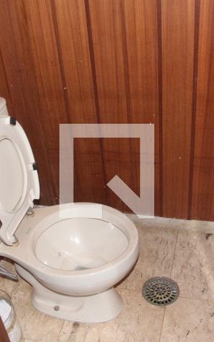 Casa à venda com 650m², 4 quartos e 4 vagasBanheiro
