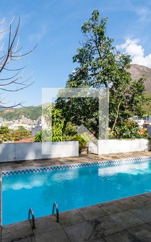 Casa à venda com 480m², 4 quartos e 2 vagasTerraço