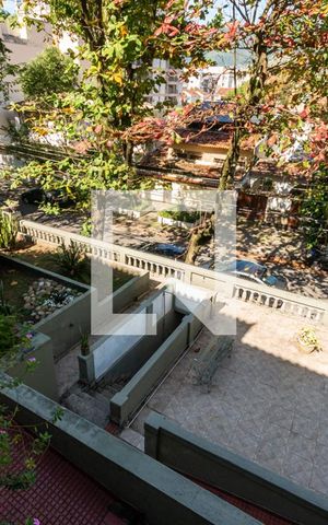 Casa à venda com 480m², 4 quartos e 2 vagasVaranda 1 (primeiro andar)