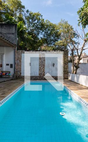 Casa à venda com 480m², 4 quartos e 2 vagasTerraço