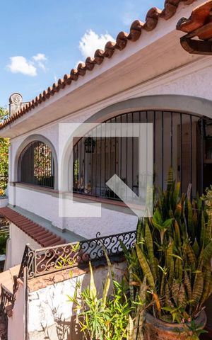 Casa à venda com 480m², 4 quartos e 2 vagasQuintal