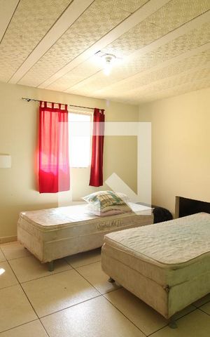 Casa para alugar com 48m², 1 quarto e sem vagaSala