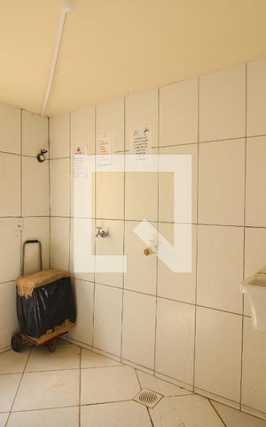 Casa para alugar com 48m², 1 quarto e sem vagaÁrea de Serviço