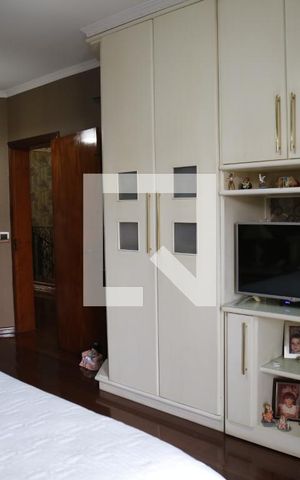 Casa à venda com 350m², 3 quartos e sem vagaSuíte