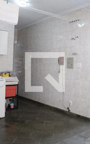 Casa à venda com 350m², 3 quartos e sem vagaÁrea de Serviço