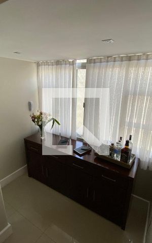 Apartamento à venda com 140m², 3 quartos e 1 vagaDetalhe Sala