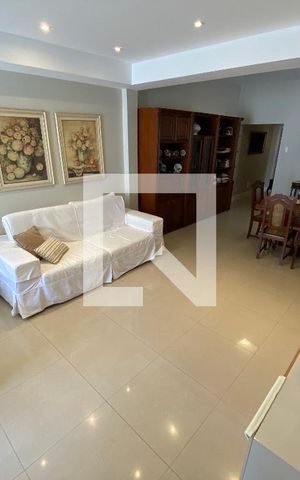 Apartamento à venda com 140m², 3 quartos e 1 vagaSala