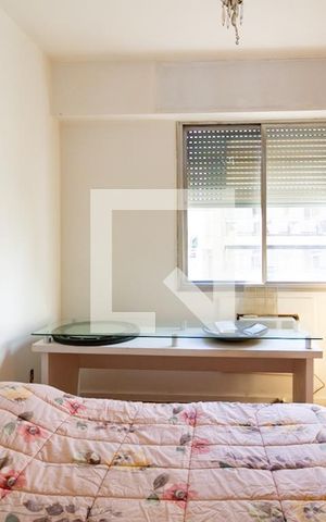 Apartamento à venda com 173m², 4 quartos e 1 vaga Apartamento à venda com 173m², 4 quartos e 1 vagaDetalhe da suíte