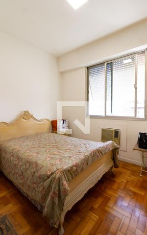 Apartamento à venda com 173m², 4 quartos e 1 vaga Apartamento à venda com 173m², 4 quartos e 1 vagaQuarto 4