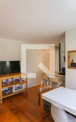 Apartamento à venda com 85m², 1 quarto e 1 vaga Apartamento à venda com 85m², 1 quarto e 1 vagaSala