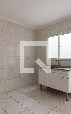 Casa de condomínio para alugar com 75m², 2 quartos e 2 vagasCozinha