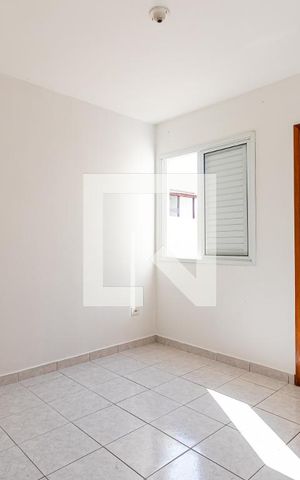 Casa de condomínio para alugar com 75m², 2 quartos e 2 vagasSuíte 2