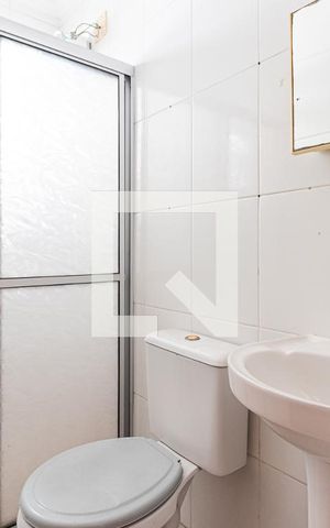 Casa de condomínio para alugar com 75m², 2 quartos e 2 vagasBanheiro da Suíte 1