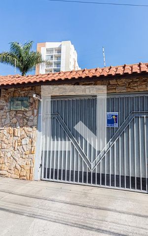 Casa de condomínio para alugar com 75m², 2 quartos e 2 vagasFachada