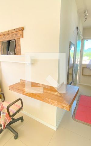 Apartamento para alugar com 38m², 1 quarto e 1 vagaEscritório