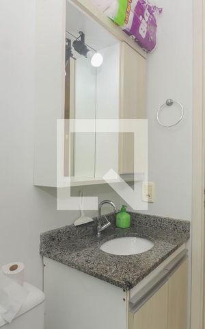 Apartamento à venda com 67m², 3 quartos e 2 vagas Apartamento à venda com 67m², 3 quartos e 2 vagasBanheiro 2