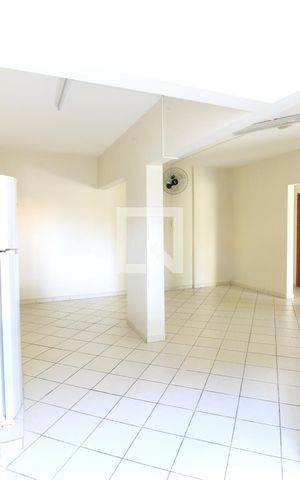 Apartamento para alugar com 67m², 2 quartos e 1 vagaÁrea comum - Salão de festas