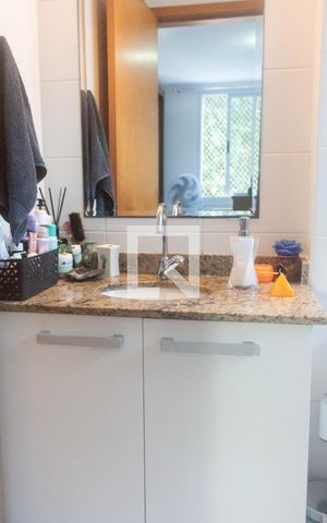 Apartamento à venda com 100m², 3 quartos e 1 vaga Apartamento à venda com 100m², 3 quartos e 1 vagaBanheiro da Suíte