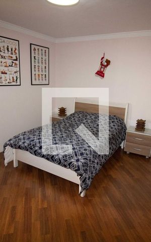 Casa de condomínio à venda com 190m², 4 quartos e 3 vagas Casa de condomínio à venda com 190m², 4 quartos e 3 vagasbanheiro 1