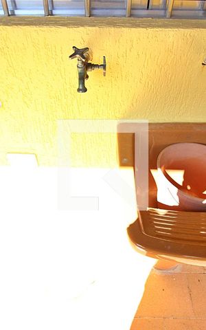 Casa para alugar com 110m², 2 quartos e 1 vagaLavanderia