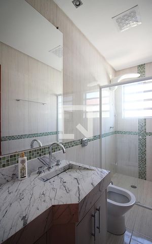 Casa para alugar com 110m², 2 quartos e 1 vagaBanheiro Social