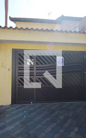 Casa para alugar com 110m², 2 quartos e 1 vagaFachada 