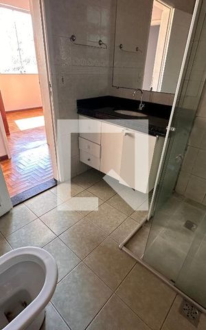 Apartamento à venda com 90m², 3 quartos e sem vaga Apartamento à venda com 90m², 3 quartos e sem vagaBanheiro