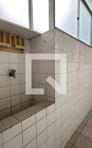 Apartamento à venda com 90m², 3 quartos e sem vaga Apartamento à venda com 90m², 3 quartos e sem vagaCorredor