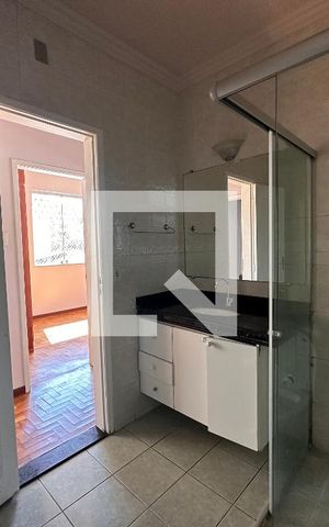Apartamento à venda com 90m², 3 quartos e sem vaga Apartamento à venda com 90m², 3 quartos e sem vagaBanheiro