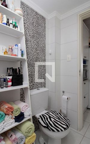 Apartamento à venda com 49m², 1 quarto e sem vagaBanheiro