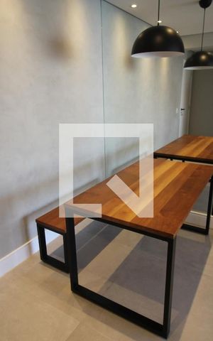 Apartamento para alugar com 75m², 2 quartos e 1 vagaSala