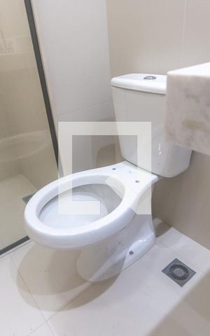 Apartamento à venda com 128m², 3 quartos e 2 vagas Apartamento à venda com 128m², 3 quartos e 2 vagasBanheiro suíte 1