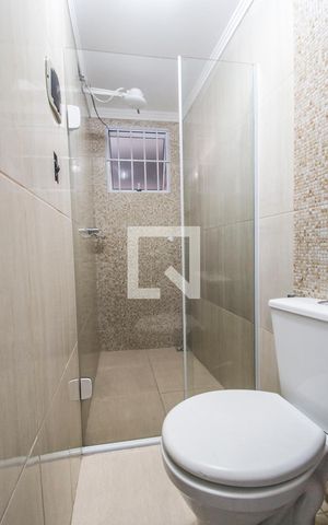 Casa para alugar com 40m², 1 quarto e 1 vaga Casa para alugar com 40m², 1 quarto e 1 vagaBanheiro