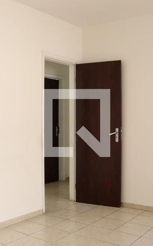Apartamento para alugar com 80m², 2 quartos e 1 vaga Apartamento para alugar com 80m², 2 quartos e 1 vagaSala