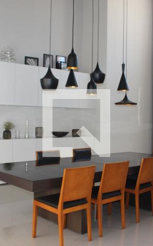 Apartamento à venda com 42m², 1 quarto e 1 vagaÁrea comum