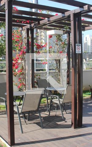 Apartamento à venda com 42m², 1 quarto e 1 vagaÁrea comum