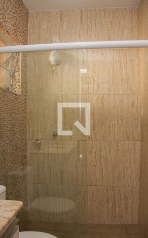 Casa à venda com 300m², 3 quartos e 1 vagaBanheiro de Serviço