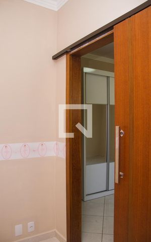Casa à venda com 300m², 3 quartos e 1 vagaCloset do Quarto 01