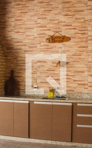 Casa à venda com 300m², 3 quartos e 1 vagaChurrasqueira