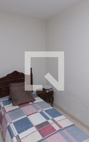 Casa à venda com 860m², 3 quartos e 2 vagasQuarto 3