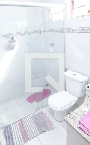 Casa à venda com 860m², 3 quartos e 2 vagasBanheiro Social