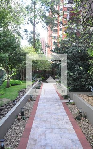Apartamento à venda com 96m², 2 quartos e 2 vagasJardim