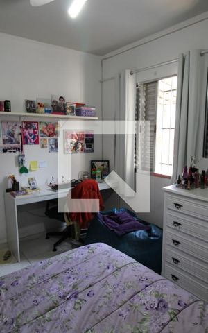 Casa à venda com 120m², 4 quartos e 2 vagasQuarto 2