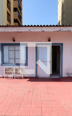 Casa à venda com 120m², 4 quartos e 2 vagasVaranda
