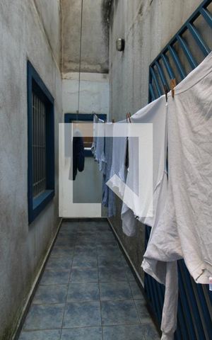Casa à venda com 120m², 4 quartos e 2 vagasÁrea de serviço