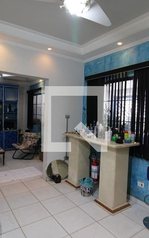 Casa à venda com 120m², 4 quartos e 2 vagasSala 2