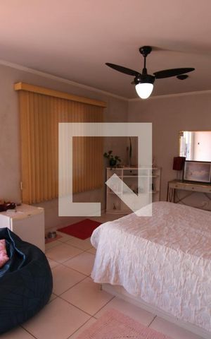 Casa à venda com 120m², 4 quartos e 2 vagasQuarto 3
